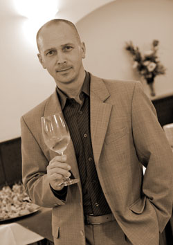 Colour WineWorld Borszaküzlet - Barta Roland Colour WineWorld Borszaküzlet - Barta Roland