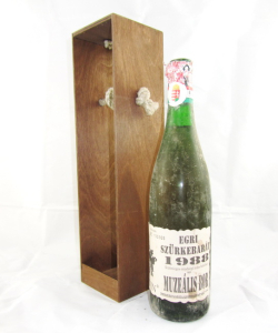Muzeális borok - 1988 Egri Cabernet Sauvignon | Colour WineWorld Kft.