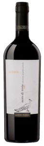Farnese  - Nero Di Troia Canache | Colour WineWorld Kft.